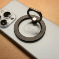 ZNX/ZENIX MagSafe 対応 スマホ ホールド リング：とにかく穴がまるっとあってiPhoneには良いんです。