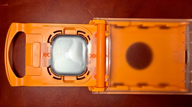 フィルム貼り付け