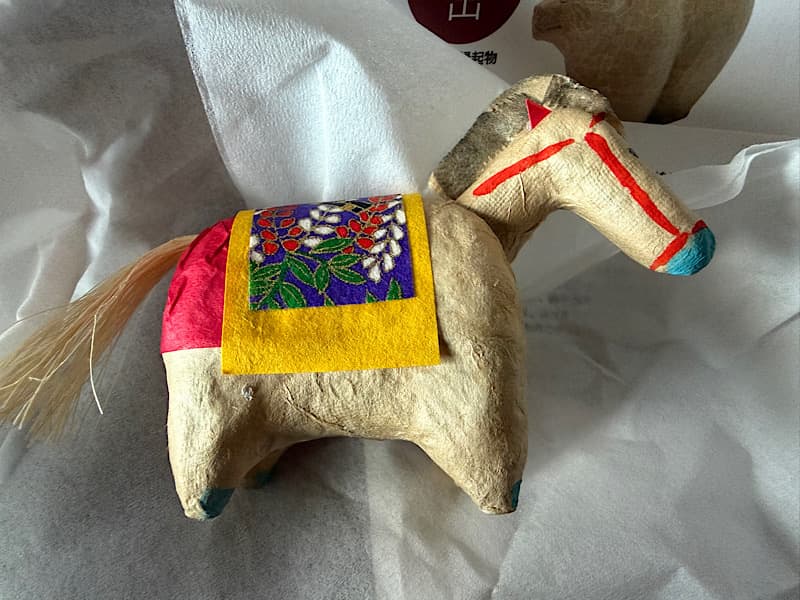 たかはし・はしめ工房の仙台張子 午(うま)