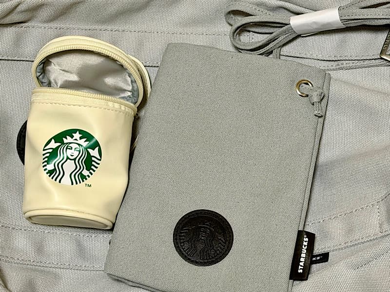 スターバックス福袋2026カップポーチとサコッシュ