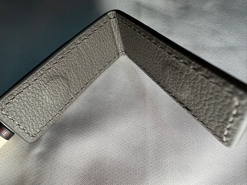 Horizontal ブックマークペンホルダーマグネット部分