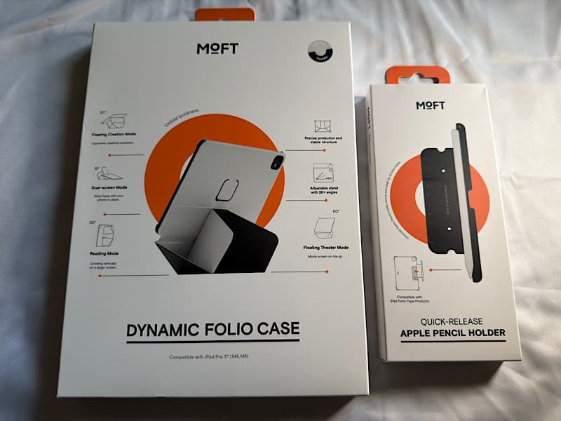 ダイナミックフォリオ&ケース(ミスティグレー × ジェットブラック)とペンスロット