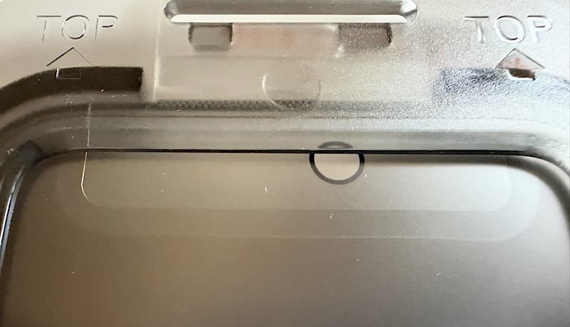 液晶保護フィルムのカメラまわり