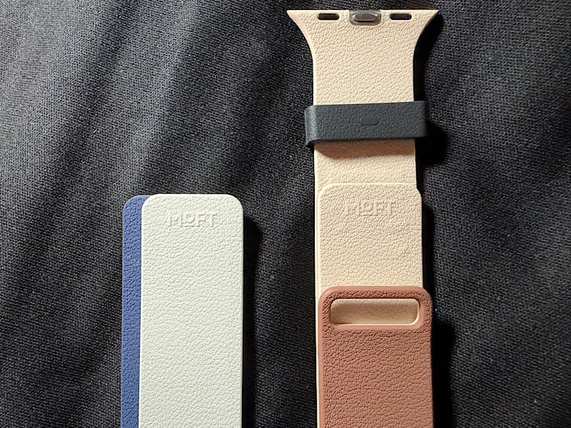 Apple Watch用マグネット式シリコンバンド